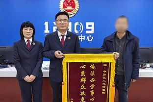 东契奇生涯12次单场砍下30+且助攻15+ NBA历史第5多！